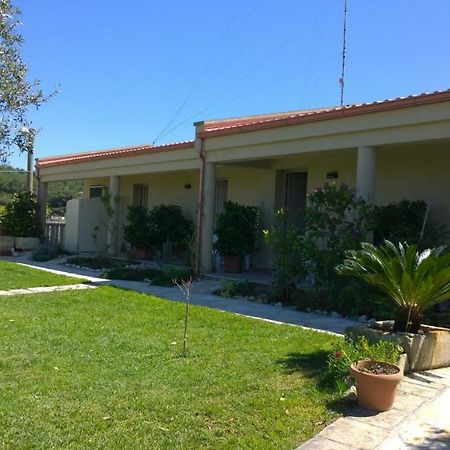 B&B Borgo Minerva โอตรันโต ภายนอก รูปภาพ
