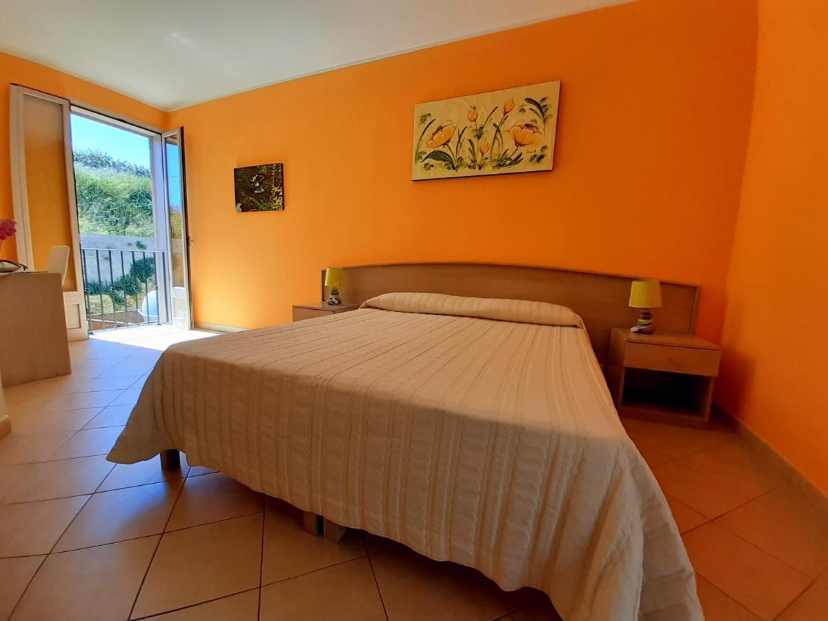 B&B Borgo Minerva โอตรันโต ภายนอก รูปภาพ