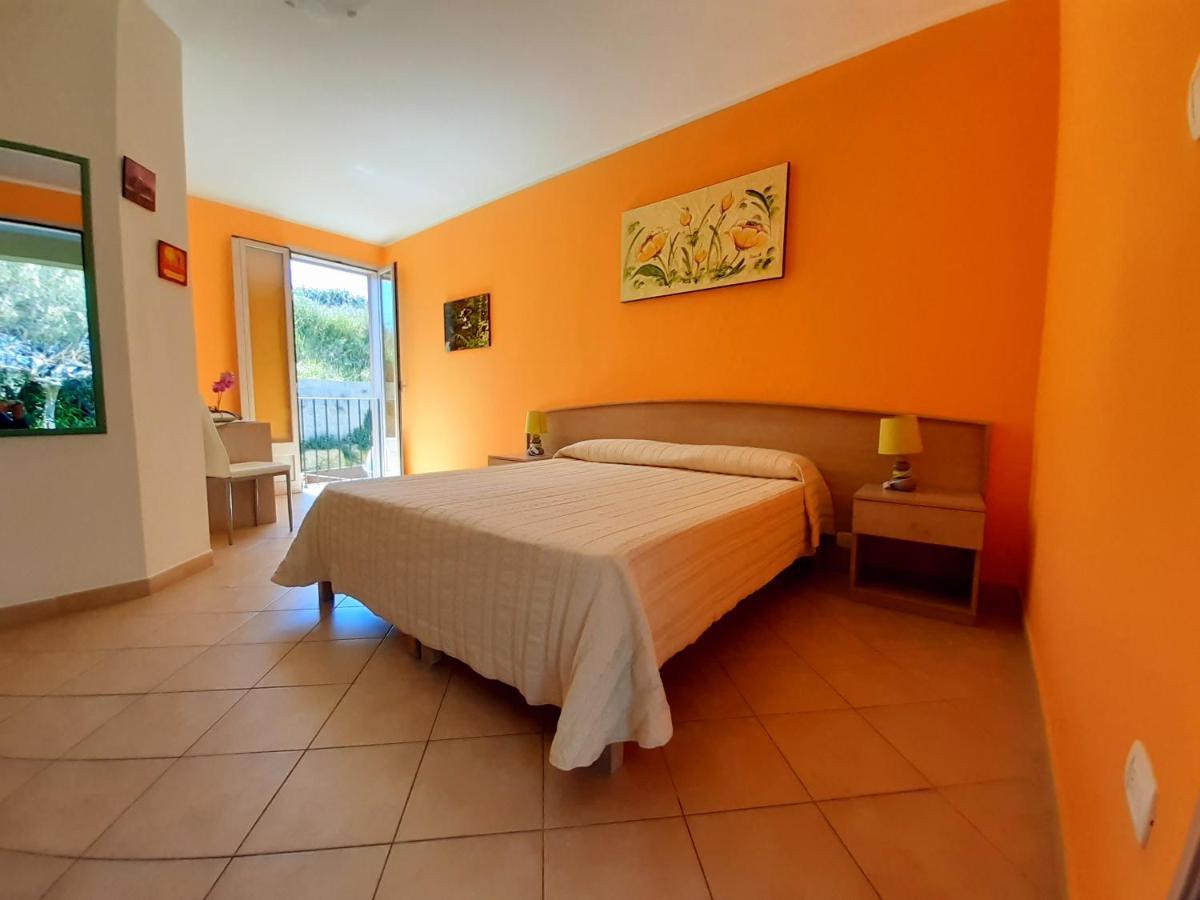 B&B Borgo Minerva โอตรันโต ภายนอก รูปภาพ